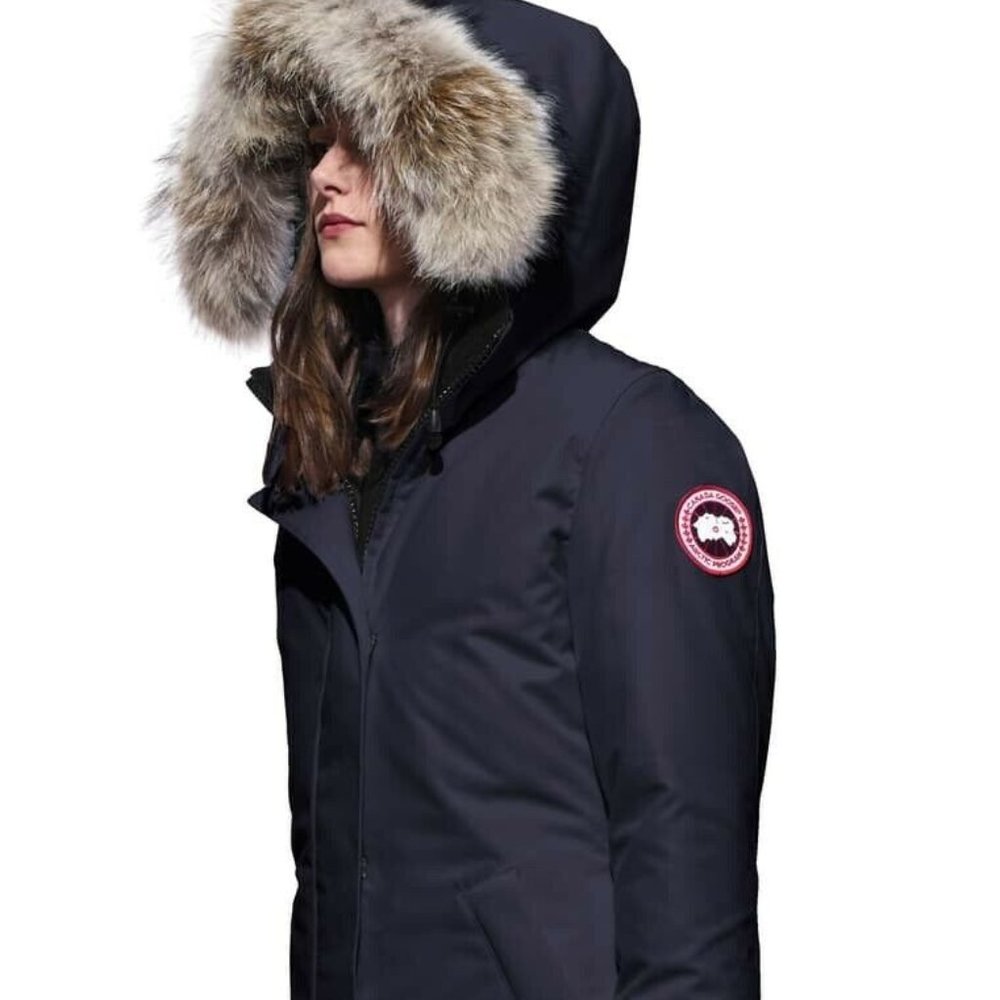 Canada Goose Victoria Parka- 3037L- XXS- ADMIRAL BLUE (Close to black)